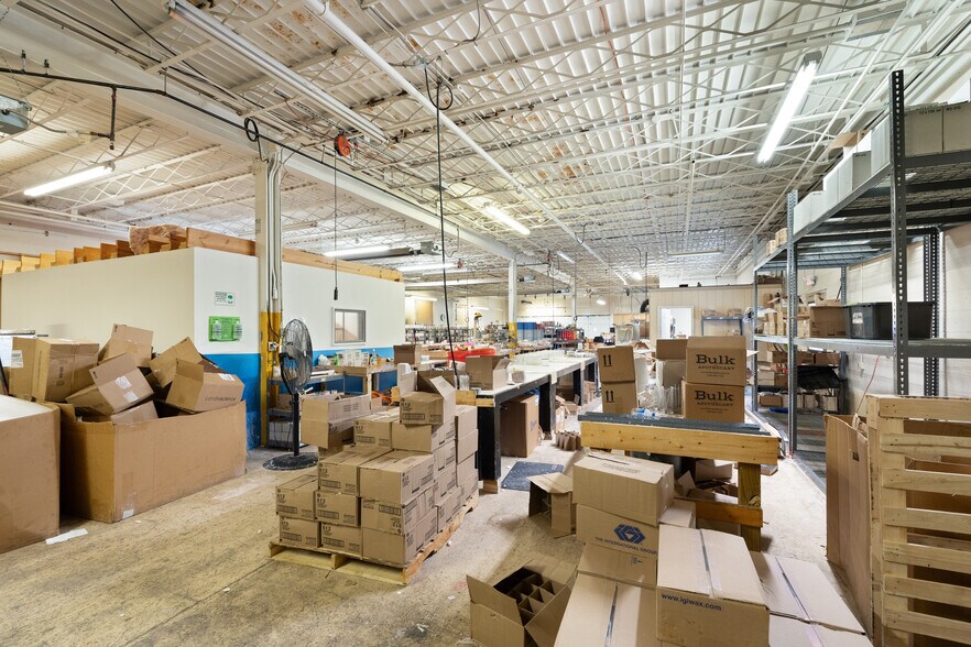 More Photos Of 677 S Cardinal Ln, Scottsburg Industrial For Sale