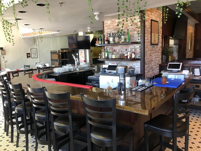 More Photos Of 6490-6551 E Hamden Ave, Denver Storefront For Lease