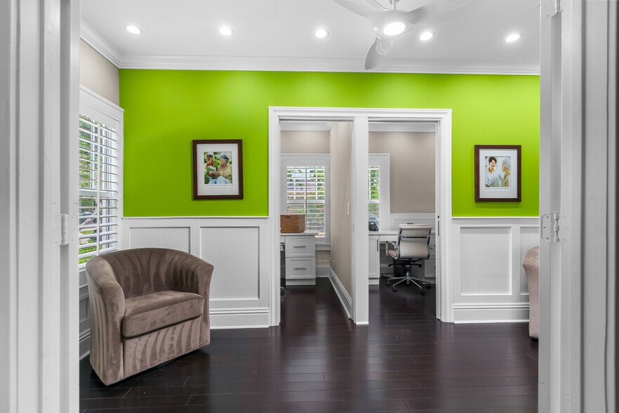 More Photos Of 354 NE 1st Ave, Delray Beach Office For Sale