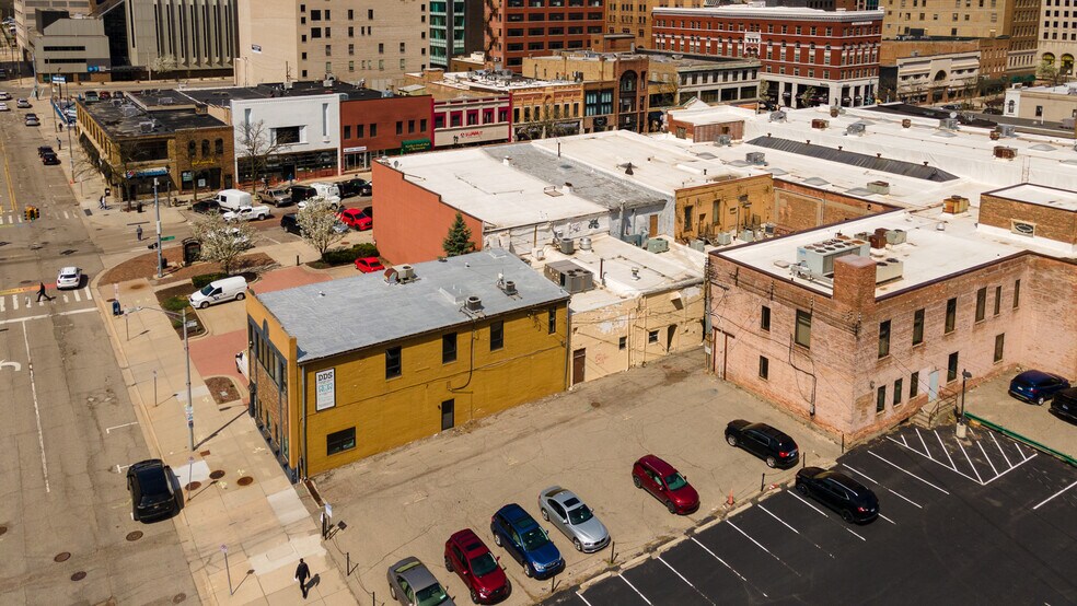 More Photos Of 227-229 S Washington Sq, Lansing Storefront Retail Office For Sale