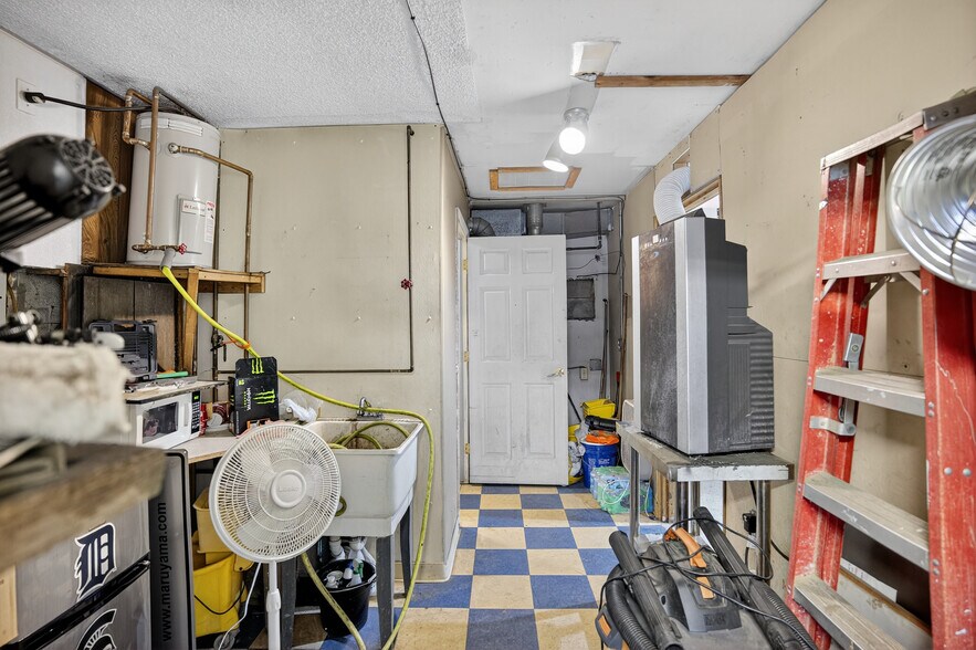More Photos Of 4057 Commerce Dr, Flushing Industrial For Sale