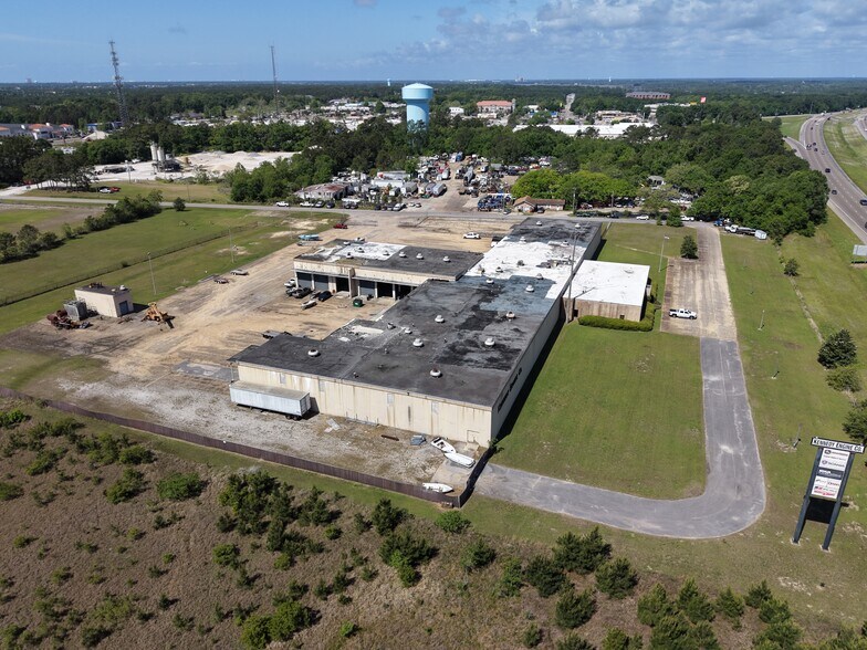 More Photos Of 980 Motsie Rd, Biloxi Warehouse For Sale