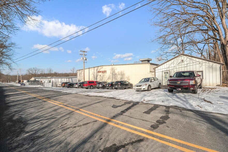 More Photos Of 187 S Meadow Ln, Hummelstown Industrial For Sale