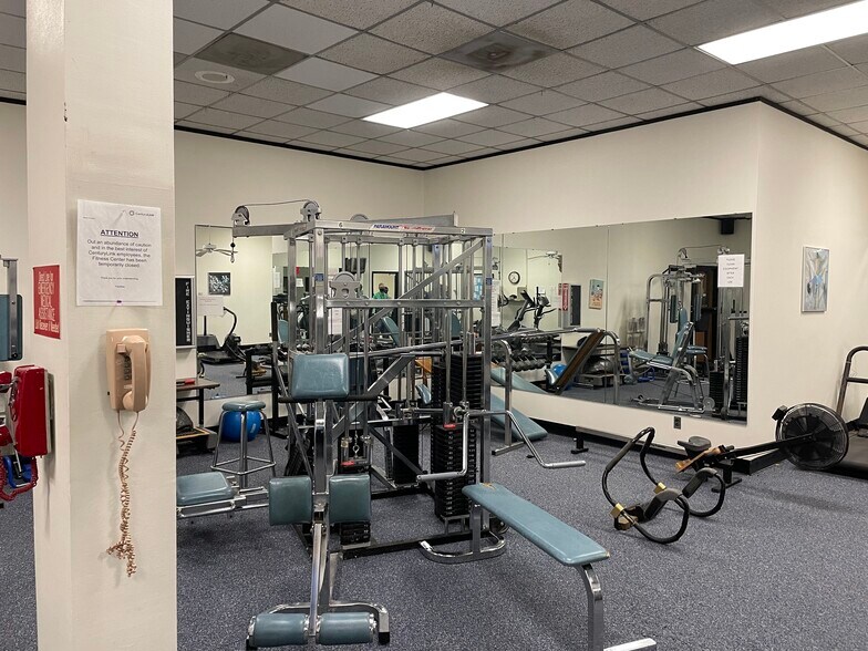 More Photos Of 720 Western Blvd, Tarboro Office For Sale