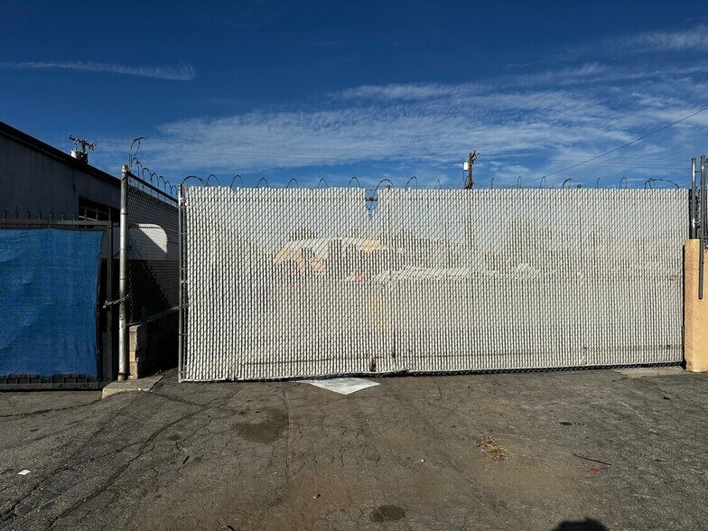 More Photos Of 5141 Calmview Ave, Baldwin Park Land For Lease