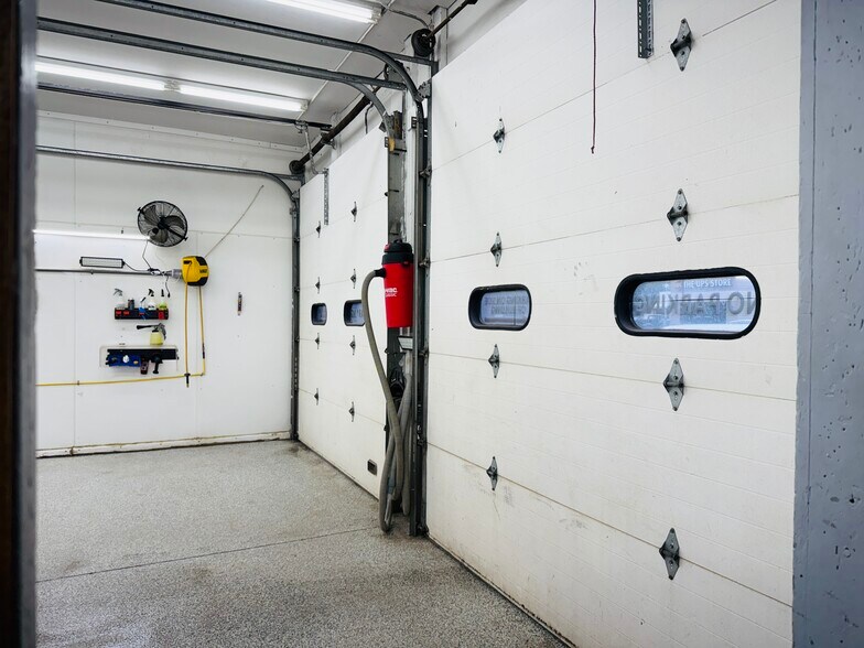 More Photos Of 1330 S Main St, Rice Lake Flex For Sale