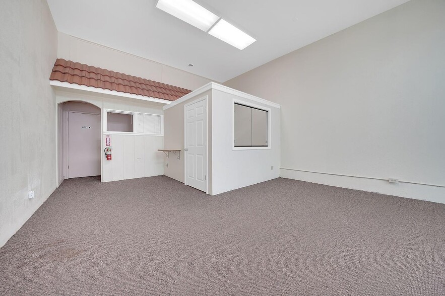 More Photos Of 44-46 Main St, Jackson Storefront Retail Office For Sale