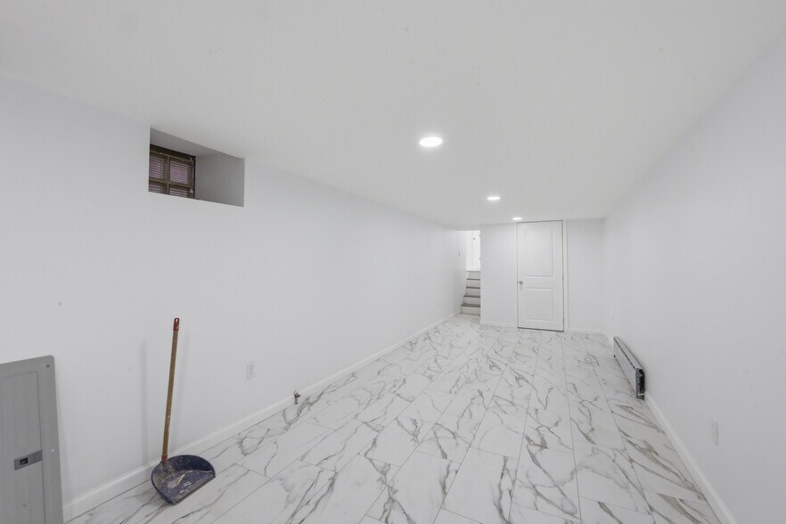 More Photos Of 5302 Chestnut St, Philadelphia Storefront Retail Residential For Lease