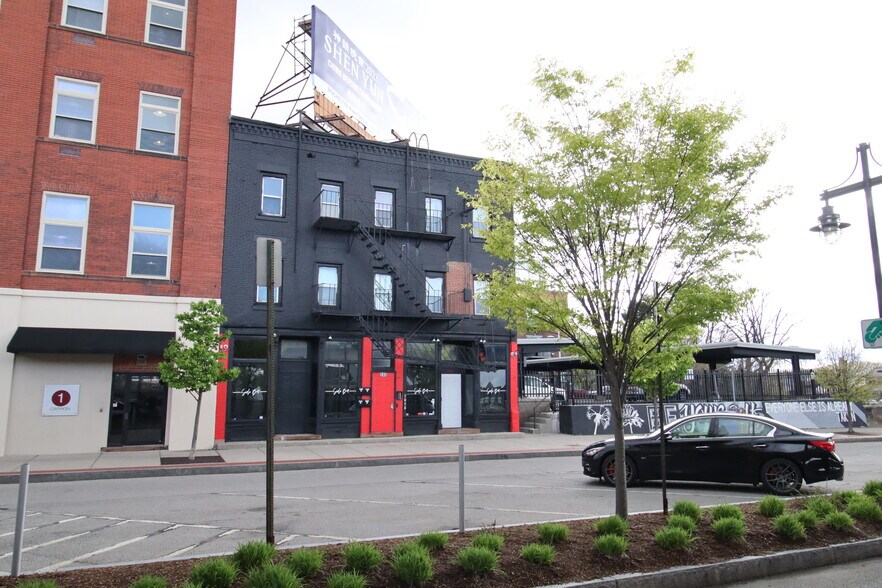 More Photos Of 238-240 South Ave, Rochester Storefront For Sale