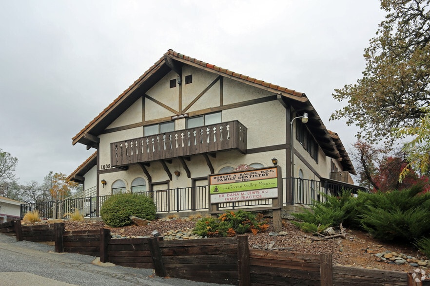 More Photos Of 10052-10078 Alta Sierra Dr, Grass Valley Office For Lease