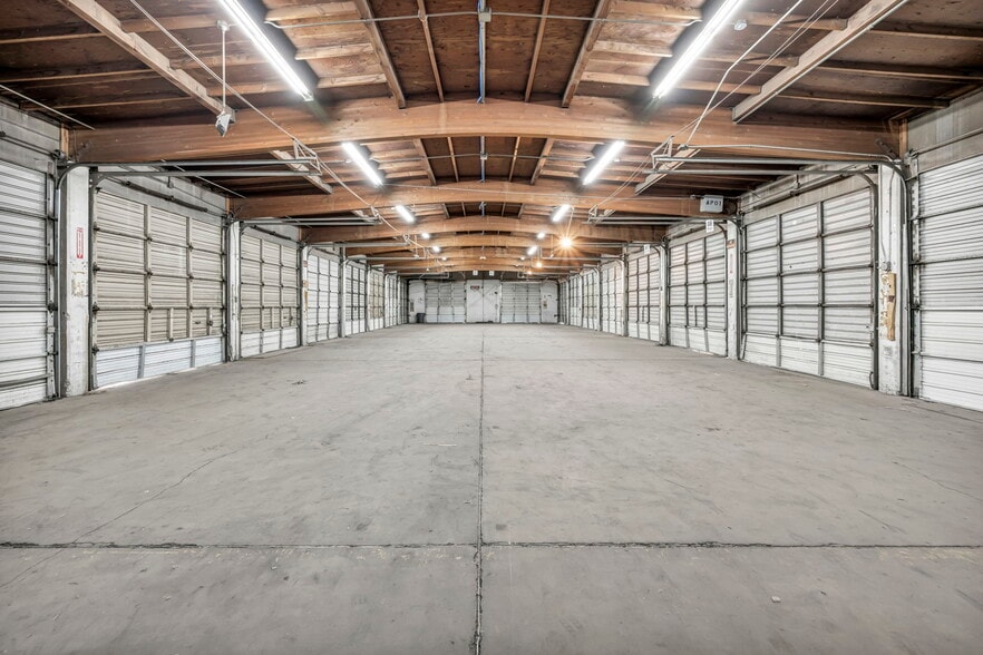 More Photos Of 1235 Glendale Ave, Sparks Truck Terminal For Sale