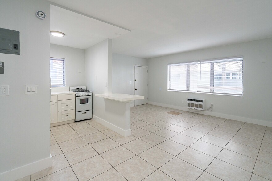 More Photos Of 7717 Byron Ave, Miami Beach Apartments For Sale