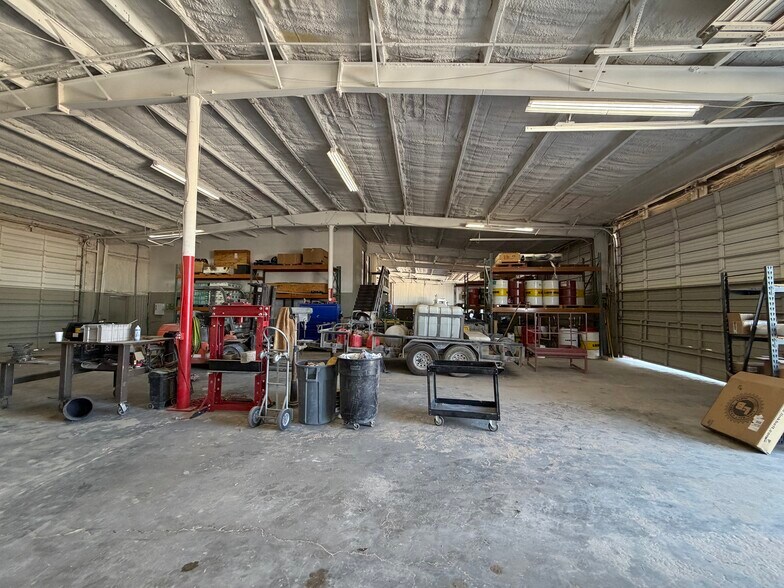 More Photos Of 2135 W Interstate 20, Odessa Manufacturing For Lease