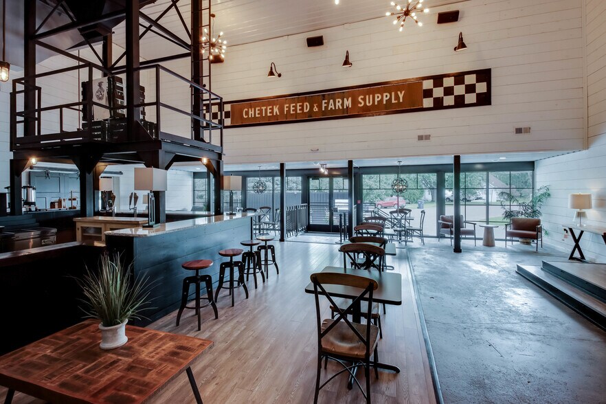 More Photos Of 646 Banks St, Chetek Specialty For Sale