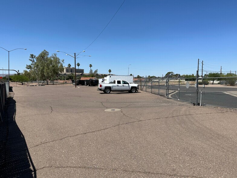 More Photos Of 4601 E McDowell Rd, Phoenix Medical For Sale