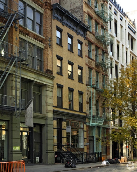 More Photos Of 33 Bond St, New York Loft Creative Space For Lease