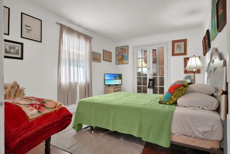 More Photos Of 512 SW 21st Ave, Miami Land For Sale