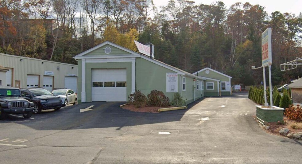More Photos Of 74 Cranberry Hwy, Bourne General Retail For Sale