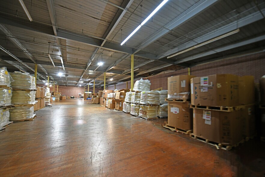 More Photos Of 4730 Ninety Six Hwy, Ninety Six Distribution For Sale