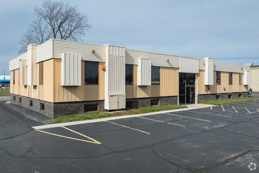 More Photos Of 5321 Southwyck Blvd, Toledo Office For Sale