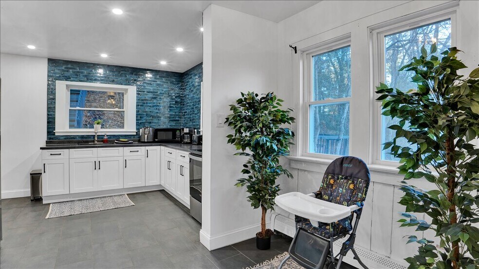 More Photos Of 5951 Milford Rd, East Stroudsburg Specialty For Sale