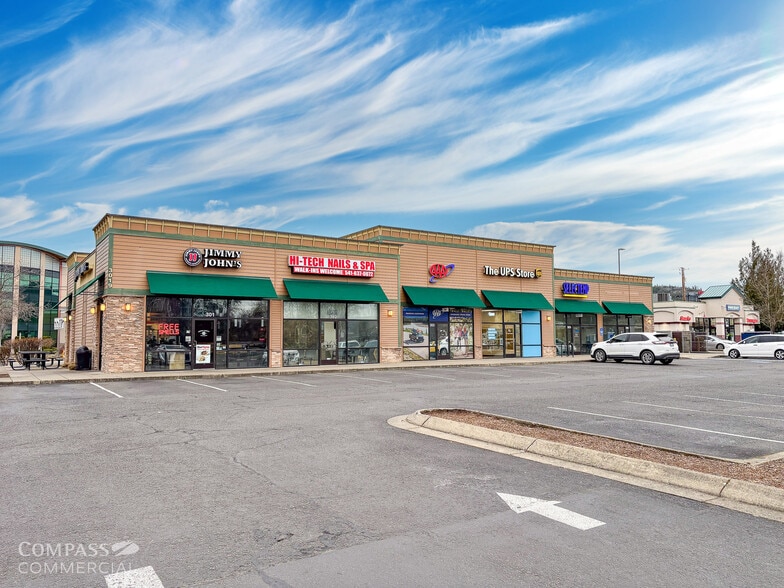 More Photos Of 3019 NW Stewart Pky, Roseburg Freestanding For Lease