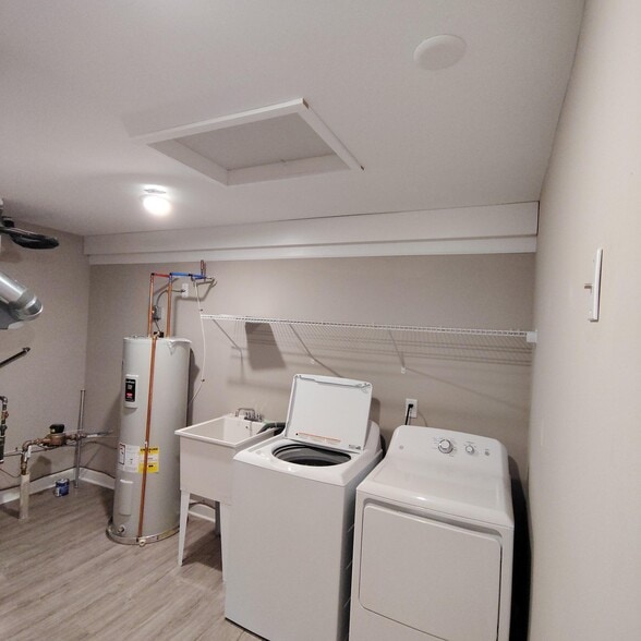 More Photos Of 26700 Orchard Lake Rd, Farmington Hills Apartments For Sale