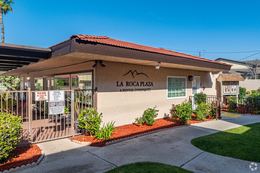 More Photos Of 10032 N Magnolia Ave, Santee Apartments For Sale