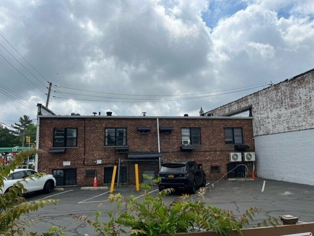More Photos Of 255-17 Northern Blvd, Little Neck Medical For Sale