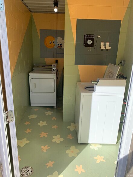 More Photos Of , Kellogg Unknown For Sale