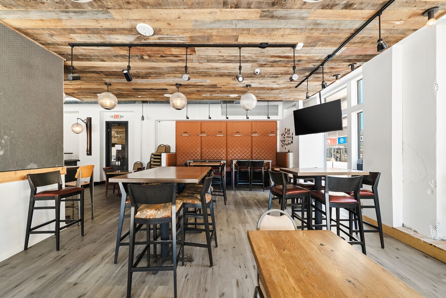 More Photos Of 345 Wabasha St N, Saint Paul Apartments For Lease