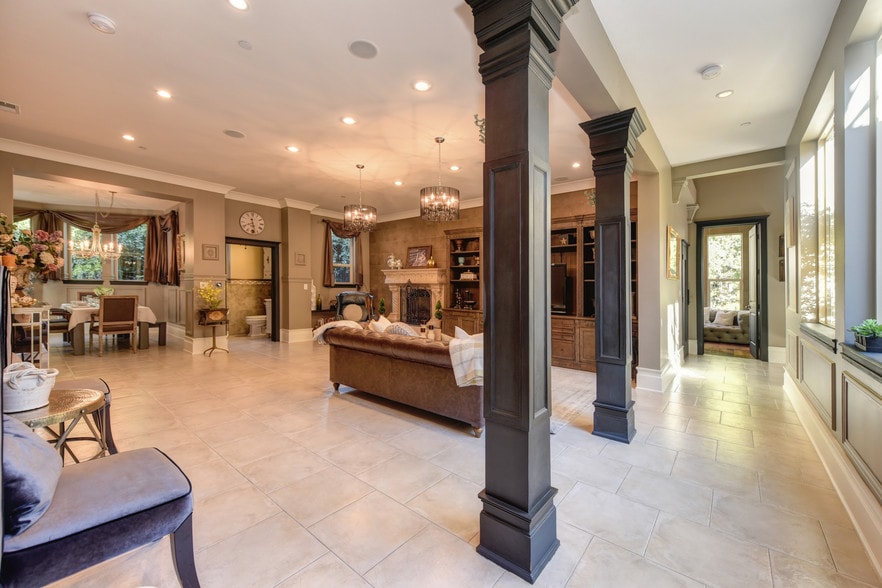 More Photos Of 8734 Sotheby Ct, Fair Oaks Assisted Living For Sale