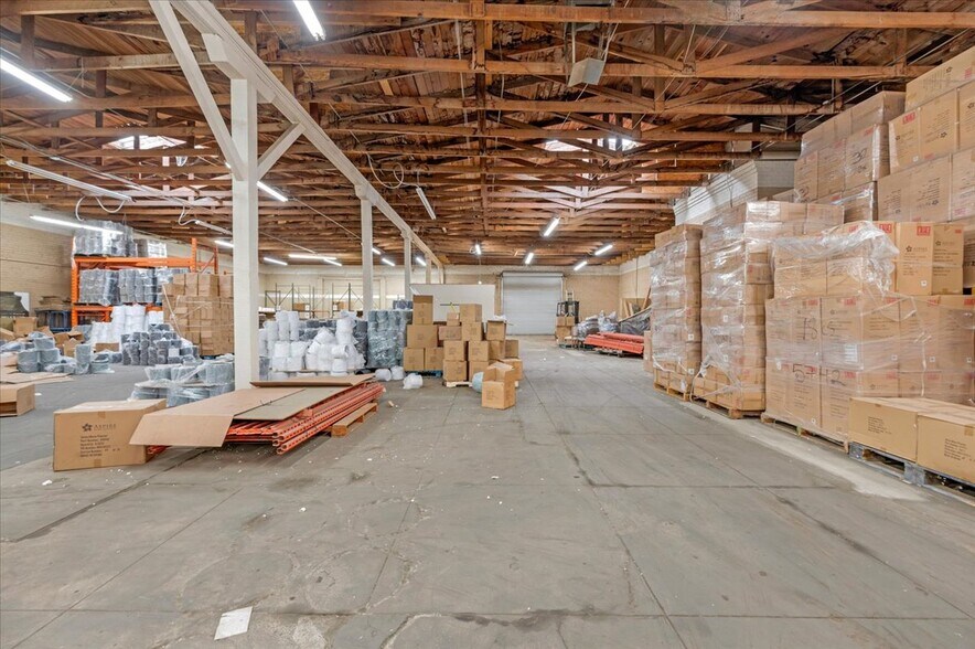 More Photos Of 142 S D St, Porterville Flex For Lease