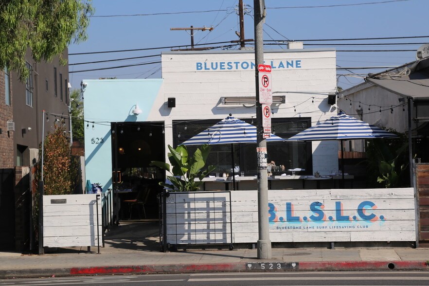 More Photos Of 523 Rose Ave, Venice Restaurant For Lease