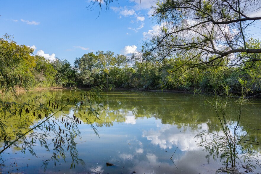 More Photos Of 399 Seals Creek Rd, Lockhart Land For Sale