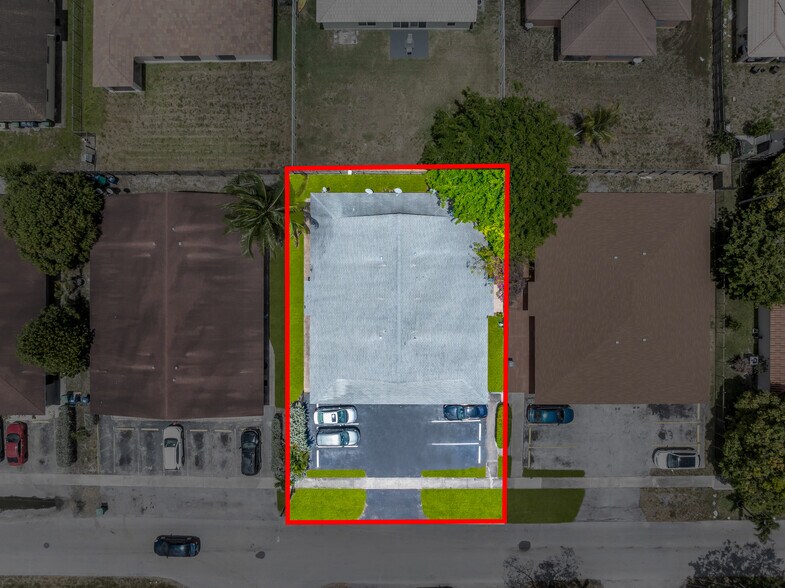 More Photos Of 5321 NW 22nd St, Lauderhill Apartments For Sale