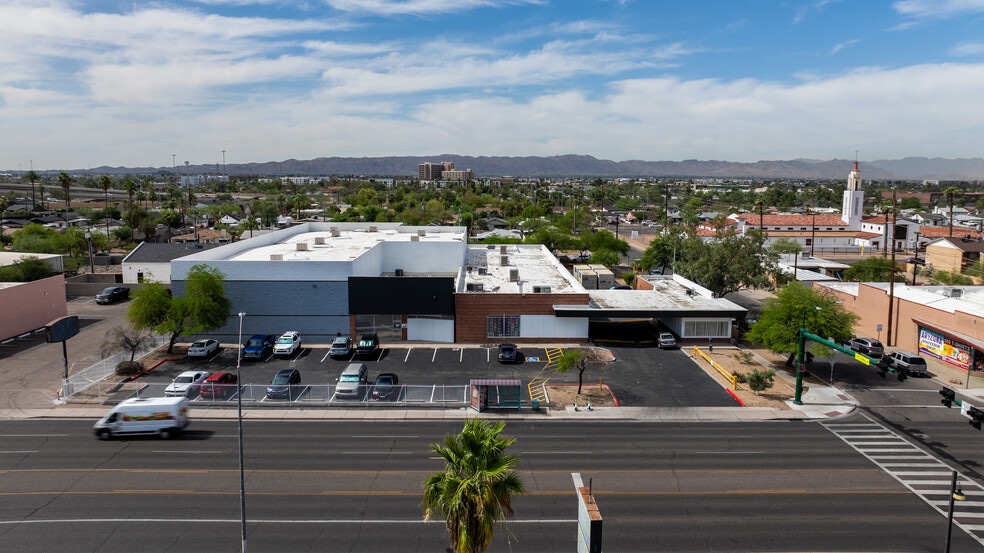 More Photos Of 1805 E McDowell Rd, Phoenix Industrial For Lease