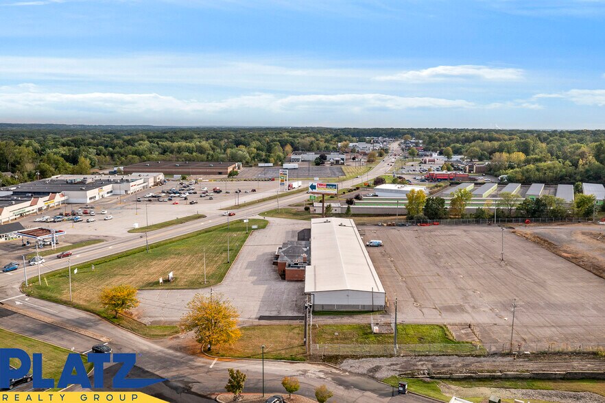 More Photos Of 3801 Elm Rd NE, Warren Warehouse For Lease