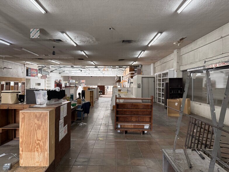More Photos Of 406 N 6th Ave, Tucson Freestanding For Sale