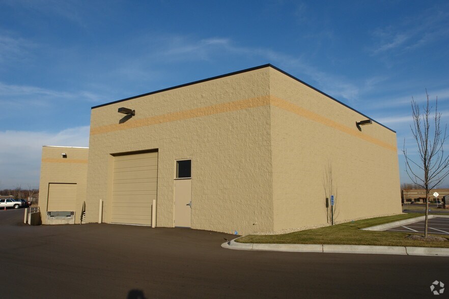 More Photos Of 580-600 Hayward Ave, Oakdale Flex For Sale