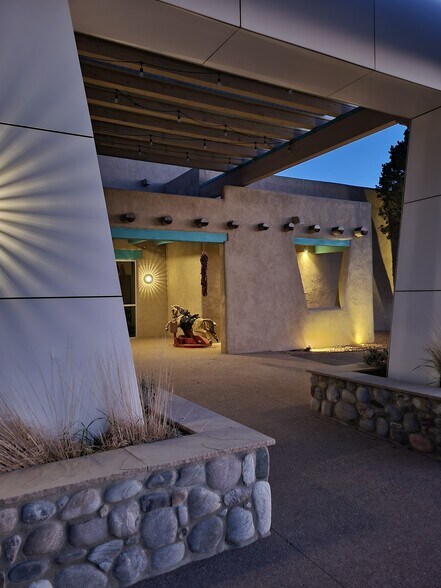 More Photos Of 27556 I 25 East Frontage Rd, Santa Fe Light Distribution For Sale