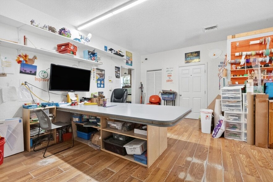 More Photos Of 123 W Rhode Island Ave, Orange City Storefront Retail Office For Sale