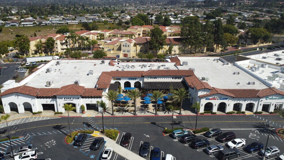 More Photos Of 11965-11987 Bernardo Plaza Dr, San Diego Restaurant For Lease