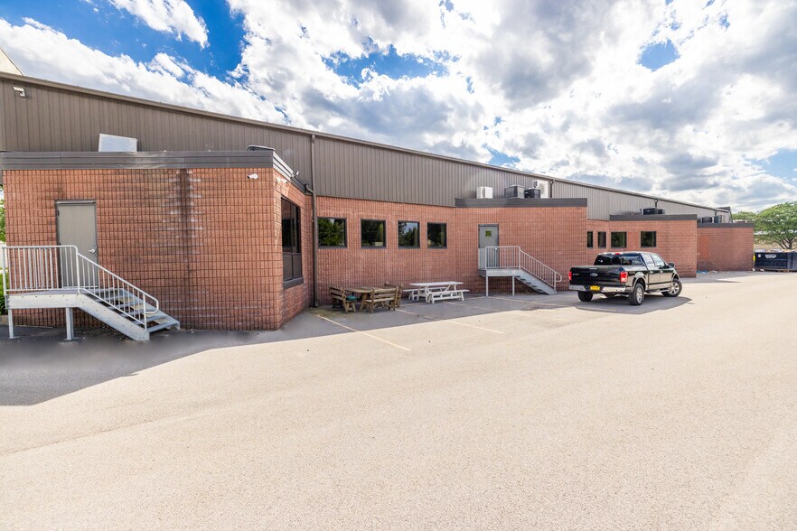 More Photos Of 105 Despatch Dr, East Rochester Office For Sale
