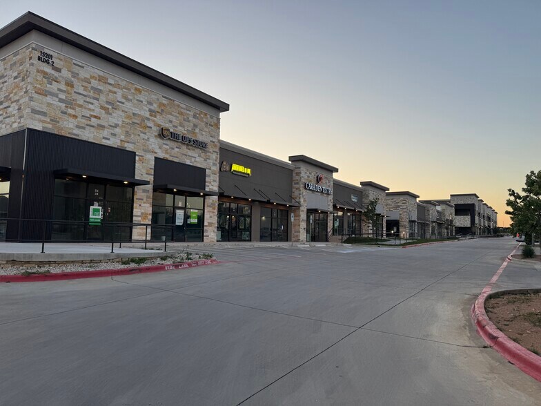 More Photos Of 15101 Ronald Reagan Blvd, Leander General Retail For Sale