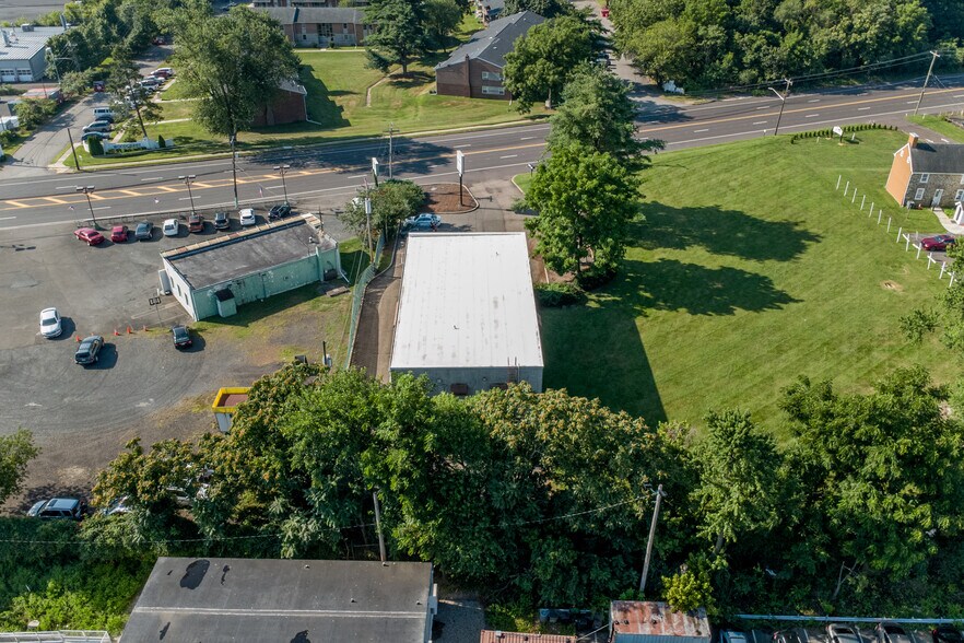 More Photos Of 329 Lincoln Hwy, Fairless Hills Warehouse For Sale