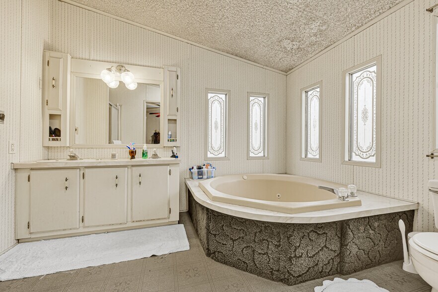 More Photos Of 29510 Huffman Cleveland Rd, Huffman Specialty For Sale