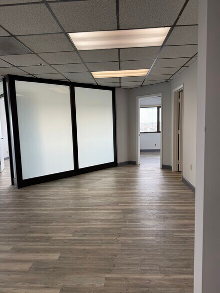 More Photos Of 1150 NW 72nd Ave, Miami Unknown For Lease