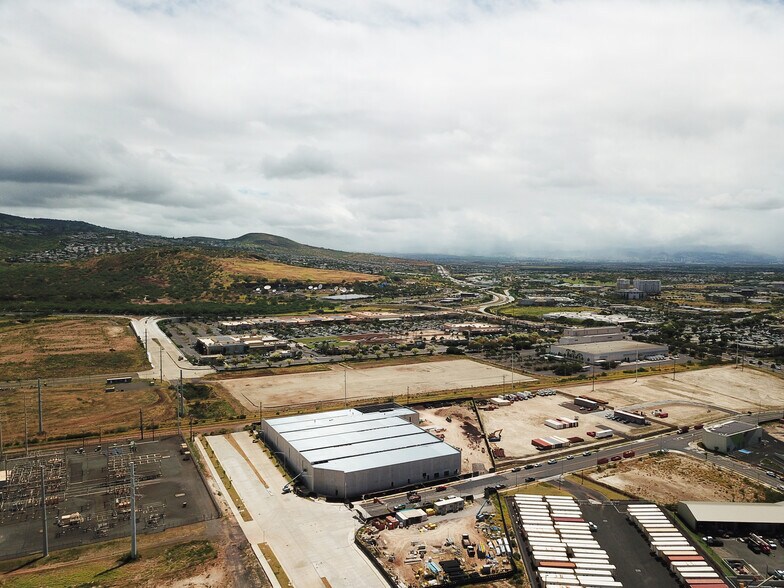 More Photos Of Ko'oloa'ula St, Kapolei Warehouse For Lease