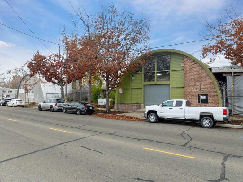 Primary Photo Of 709 N Sacramento St, Lodi Warehouse For Sale